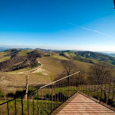 בית נופש Orsa Minore SantʼAngelo in Vado